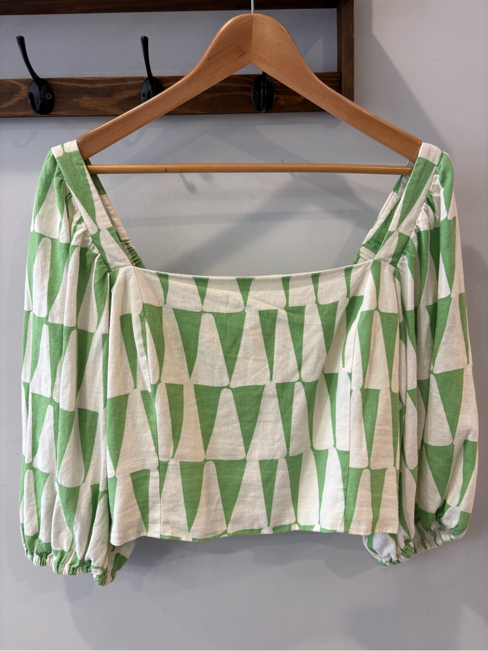 Green and cream crop top